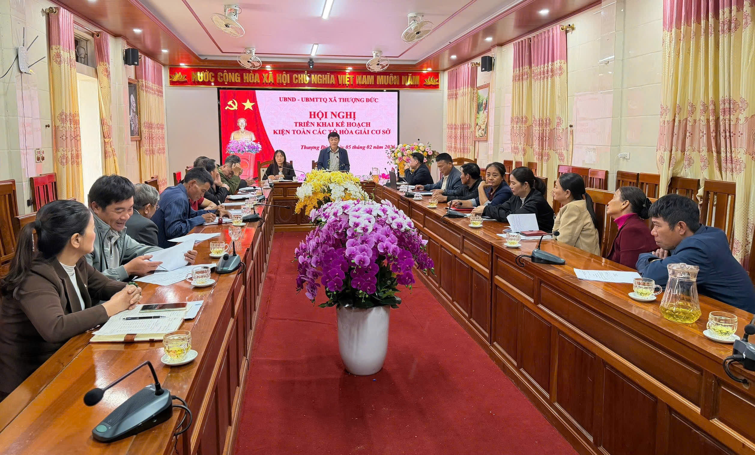 Xã Thượng Đức tổ chức hội nghị triển khai kế hoạch kiện toàn các tổ hòa giải ở cơ sở.