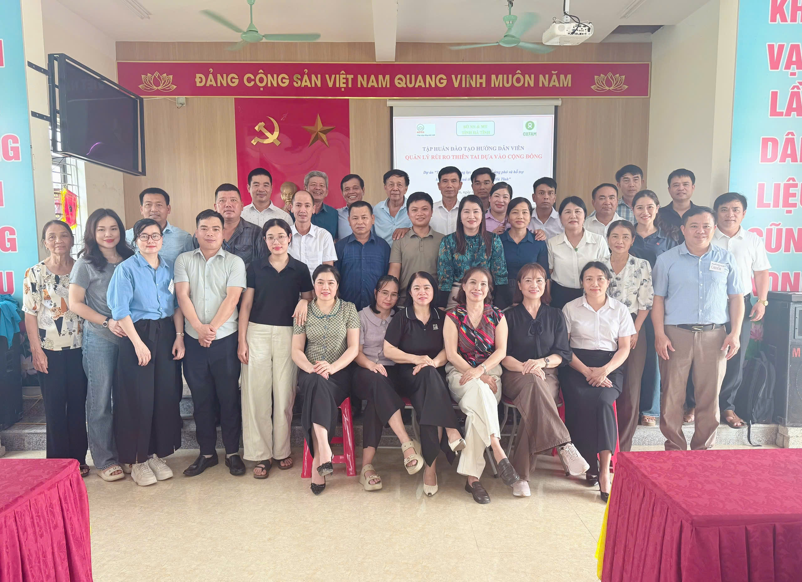 30 học viên các xã Thượng Đức, Vũ Quang, Hương Sơn được tập huấn đánh giá và lập kế hoạch phòng chống rủi ro thiên tai dựa vào cộng đồng.