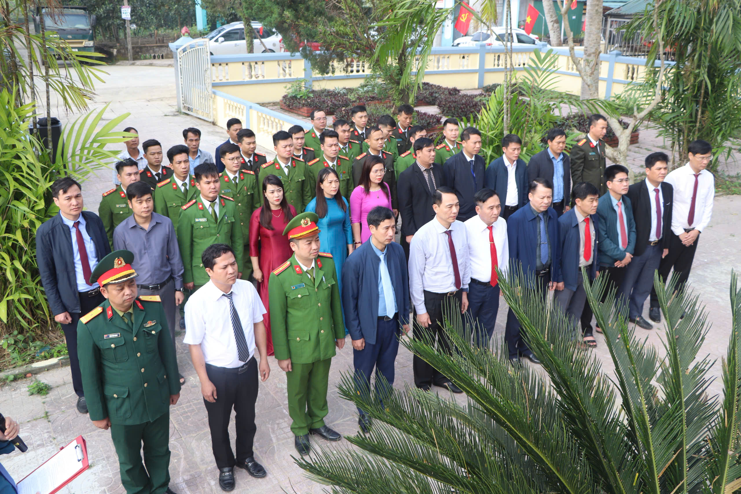 Lãnh đạo xã Thượng Đức dâng hương các di tích lịch sử văn hóa và Nhà bia tưởng niệm các anh hùng liệt sỹ nhân dịp Tết Nguyên đán Bính Ngọ 2026.