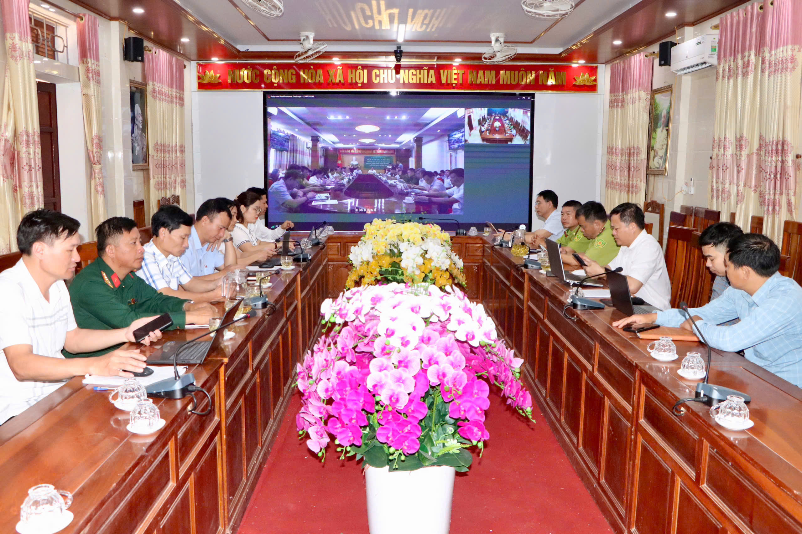 Hội nghị trực tuyến tổng kết công tác BVR-PCCCR và công PCTT&TKCN năm 2025, triển khai nhiệm vụ năm 2026.