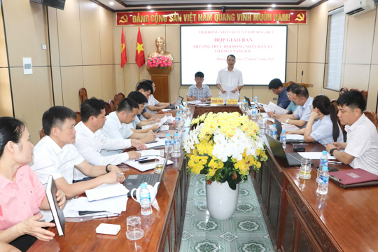 Thường trực HĐND xã Thượng Đức họp đánh giá kết quả thực hiện nhiệm vụ tháng 5, chuẩn bị nội dung kỳ họp thứ 2, HĐND xã khóa II, nhiệm kỳ 2026-2031.