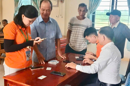 Xã Thượng Đức đẩy nhanh tiến độ cài đặt, sử dụng ứng dụng i-HaTinh.
