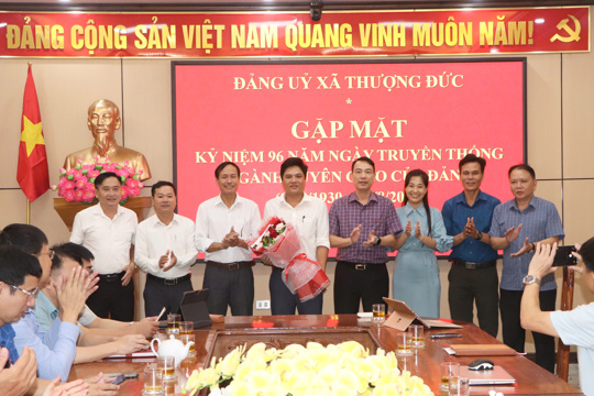 Xã Thượng Đức gặp mặt kỷ niệm 96 năm Ngày truyền thống ngành Tuyên giáo của Đảng.