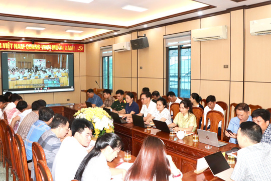 Đảng ủy xã Thượng Đức tham gia học tập, quán triệt Nghị quyết số 10-NQ/TW. 